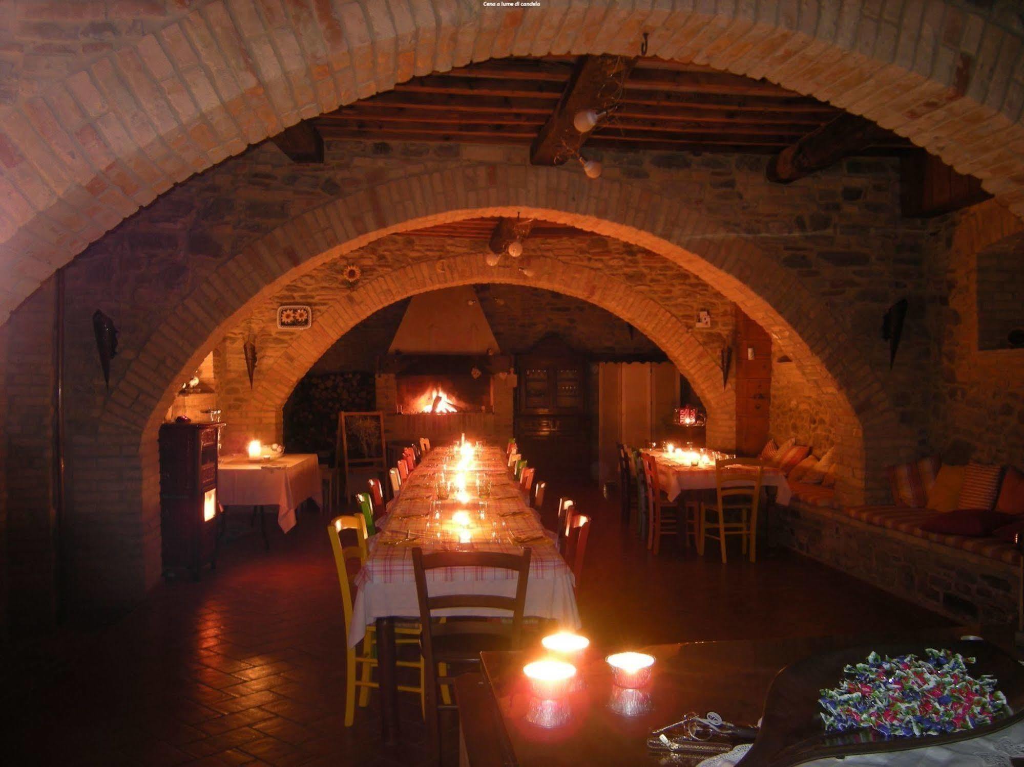 Agriturismo Goccia Di Luna Umbertide Exteriör bild