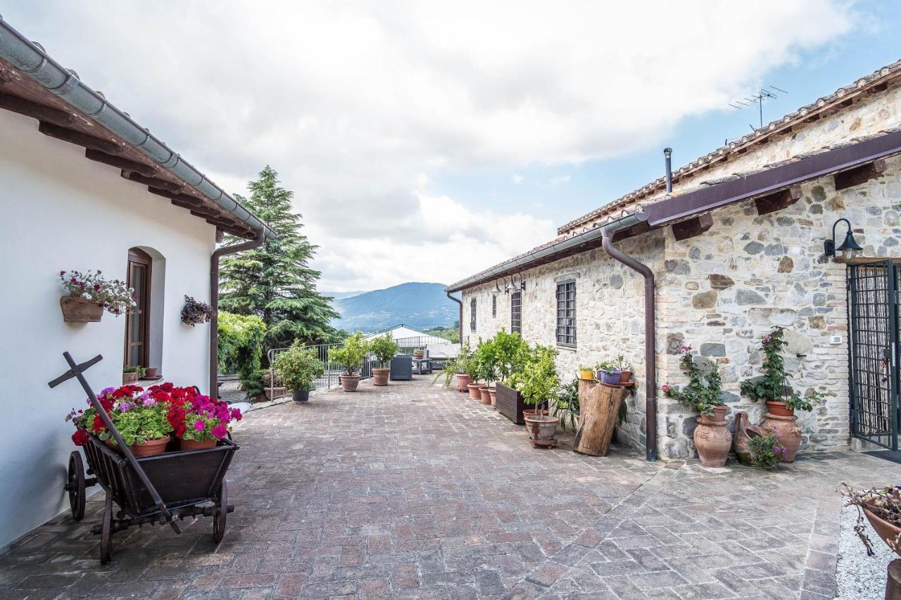 Agriturismo Goccia Di Luna Umbertide Exteriör bild
