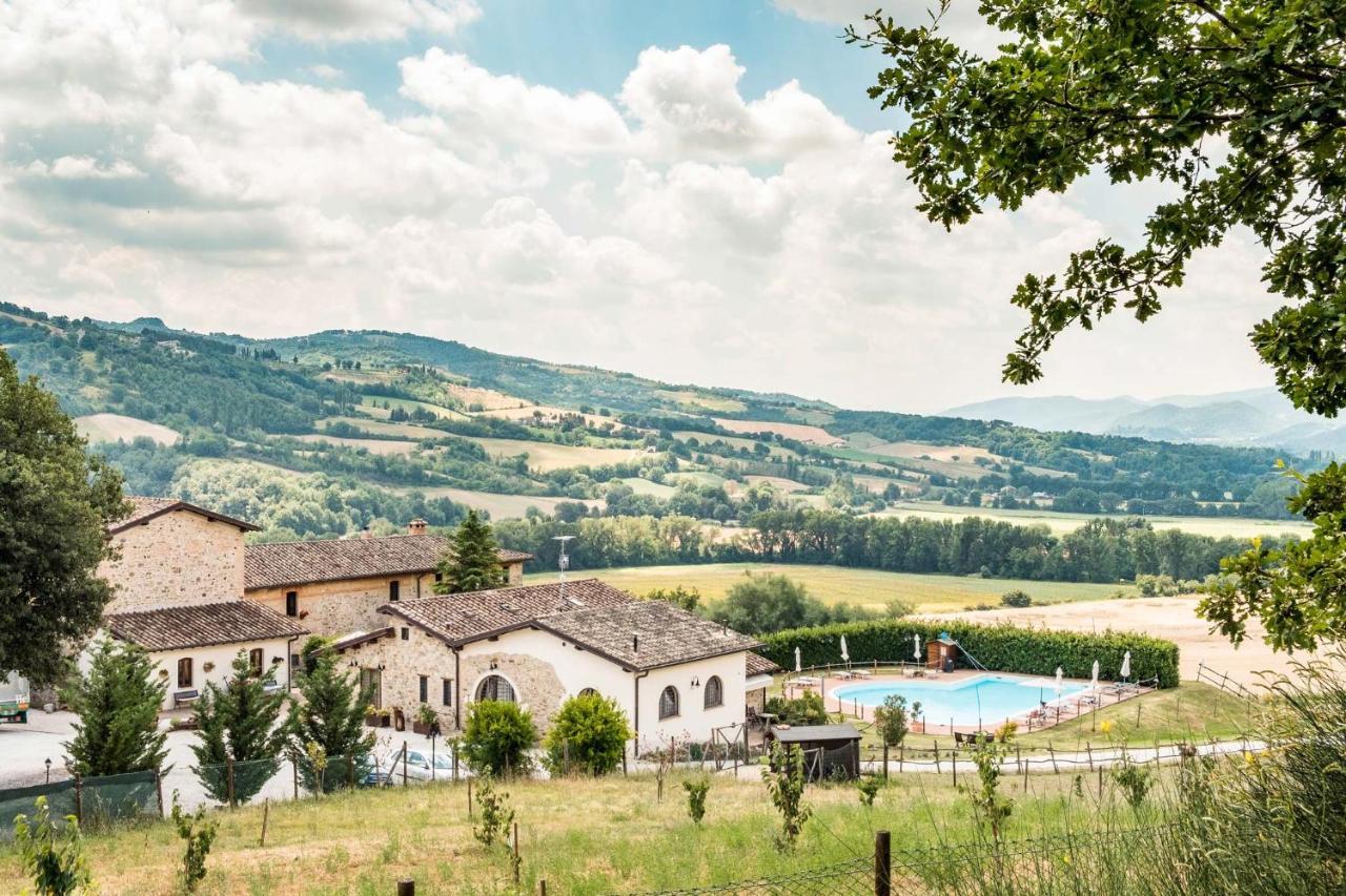 Agriturismo Goccia Di Luna Umbertide Exteriör bild